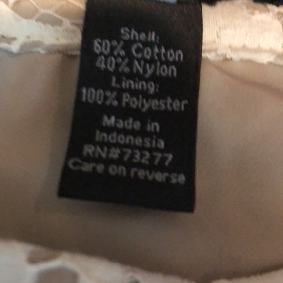 Sale 🎈3/$20 EUC Lace Overlay Apt9 Skirt size 10 - Picture 7 of 9